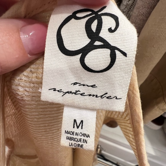 One September- Anthropologie Top - Picture 5 of 7